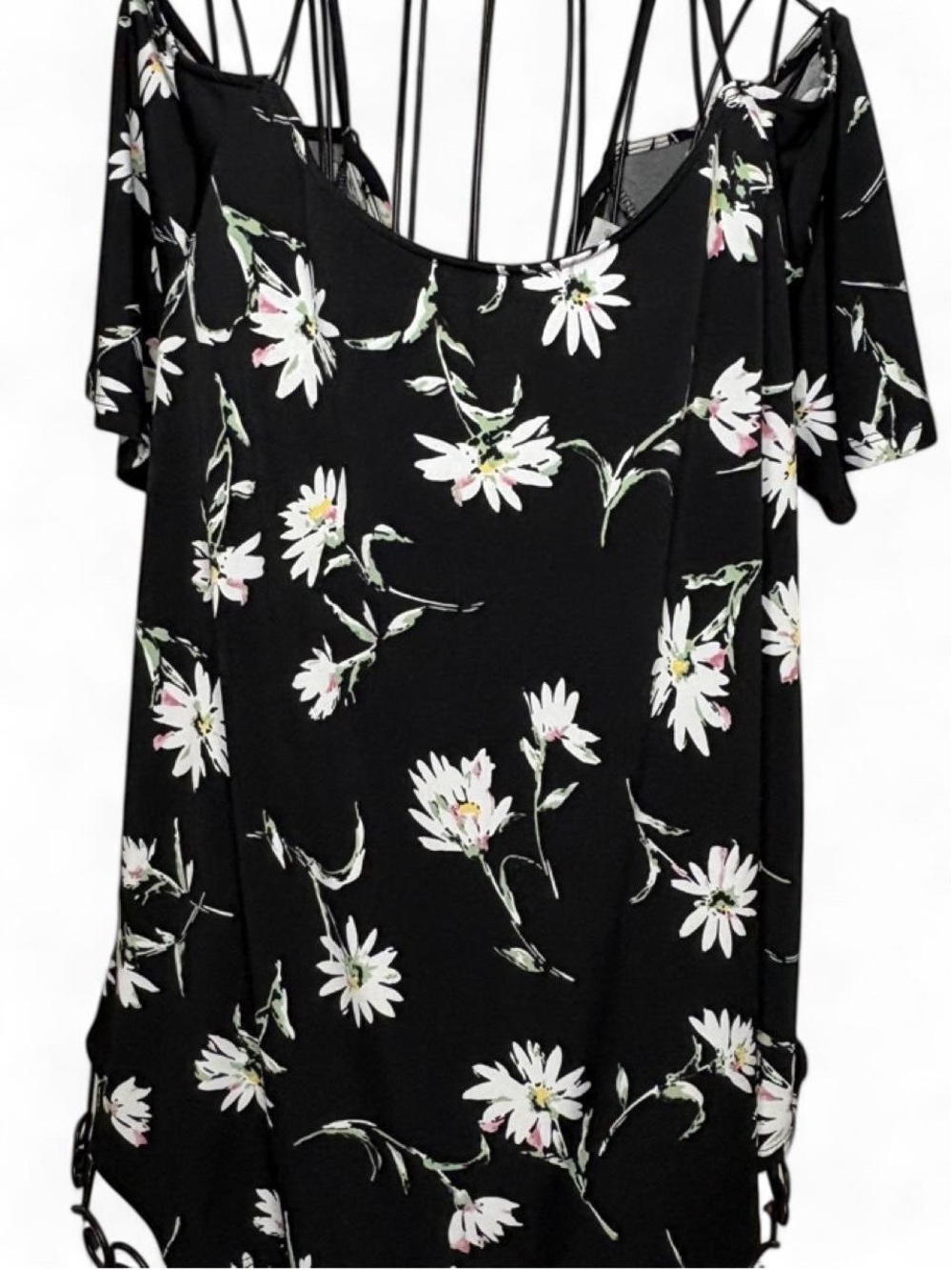 Kaileigh Black Floral Cold-Shoulder Tunic with White Daisies
